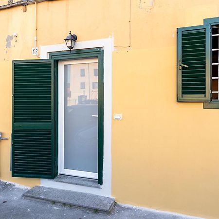 Livorno Yellow Apartament Near The Sea Esterno foto